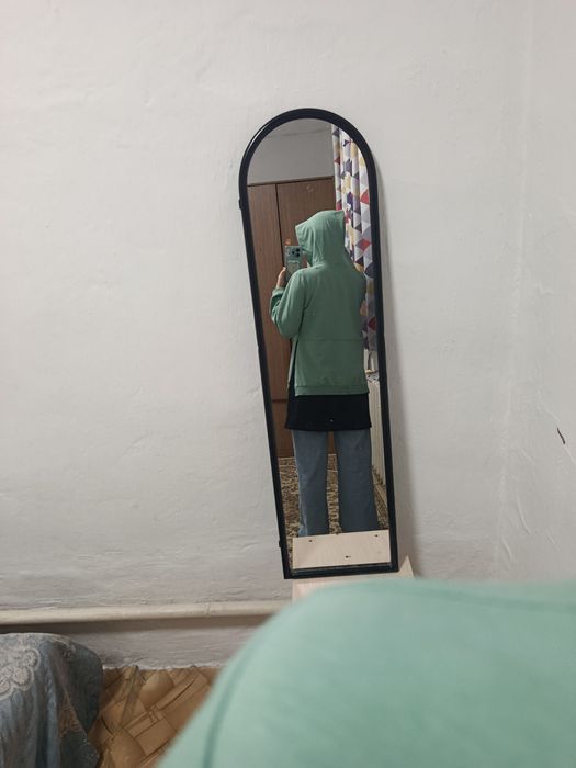 Продам толстовку бирюзовую!!!