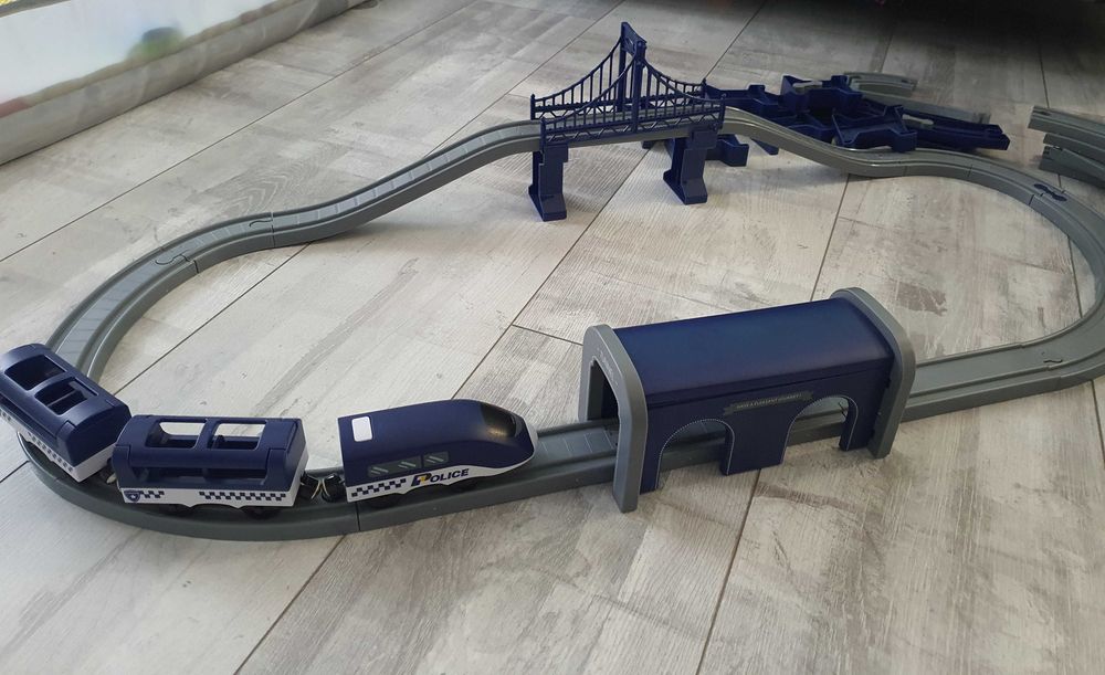 Детска писта с влакче