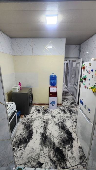 Срочно!! 4 Хонали квартира сотилади