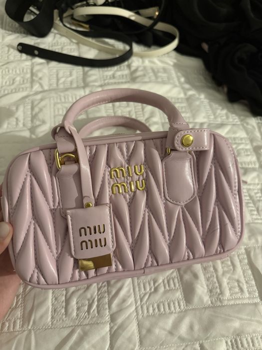 Сумка /сумочка miu miu.