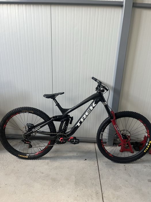 Trek Session 9.9 2022 L 29