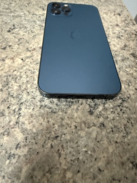 Vand Iphone 12 Pro neverlock impecabil bateria 100%