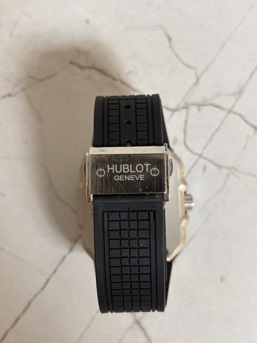 Часы Hublot square bang