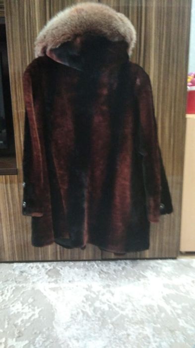 Продам шубу мутоновую
