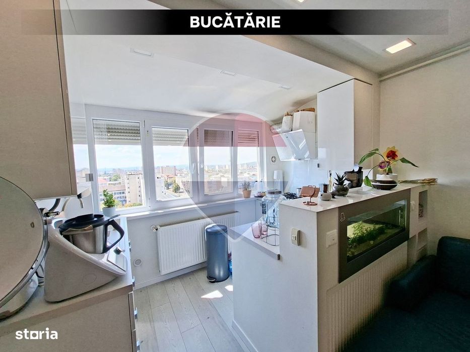 DE VANZARE- priveliste dintr un apartament ultracentral