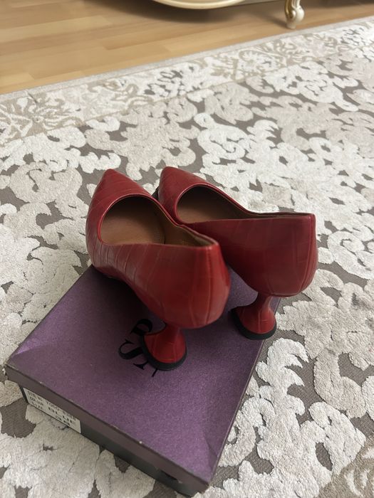 Туфли красные 39 размер