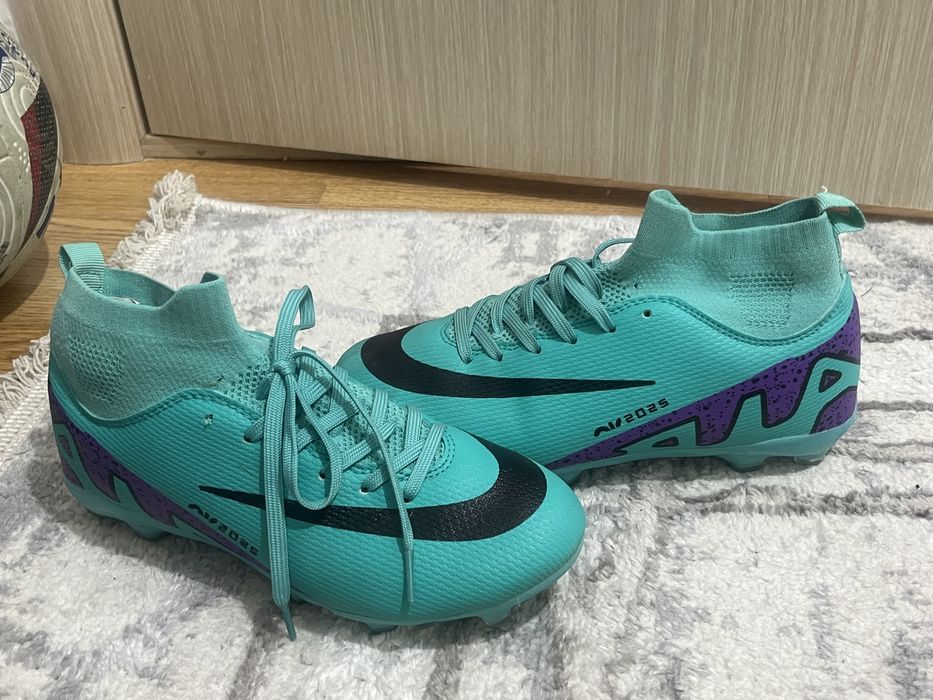 Бутсы 38 размер новый