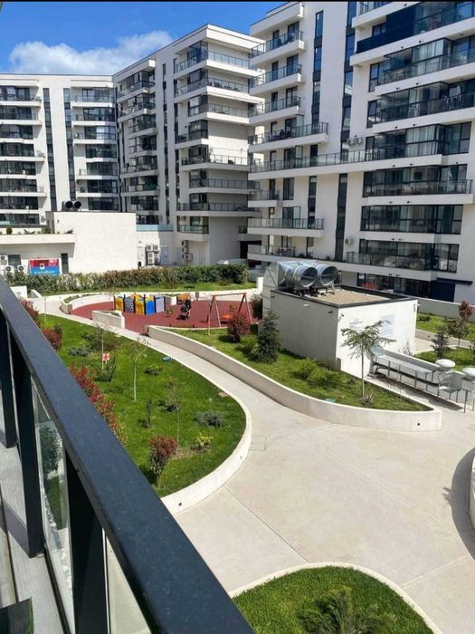 Direct proprietar – Închiriez 2 camere 45 m² Tomis Park cu parcare subterană inclusă