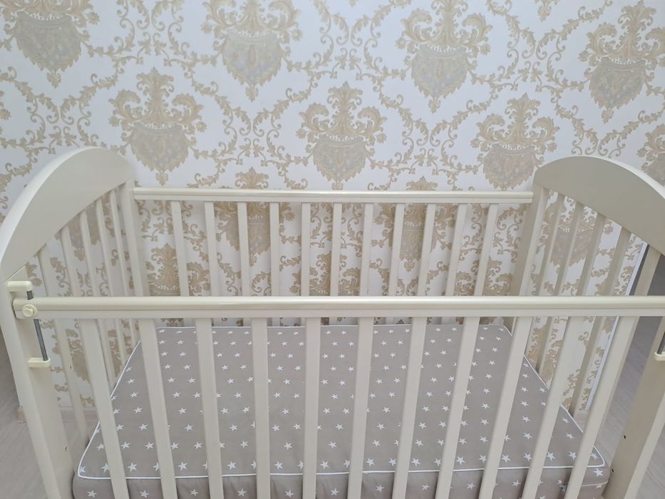 Детская кровать. Самовывоз.