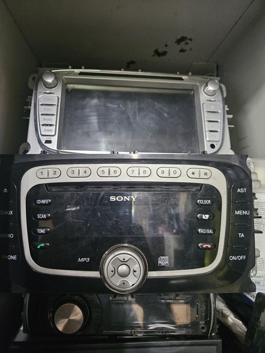 Casetofon ford mondeo