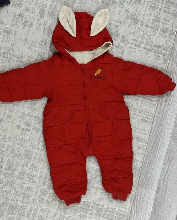 Продам комбинезон куртку