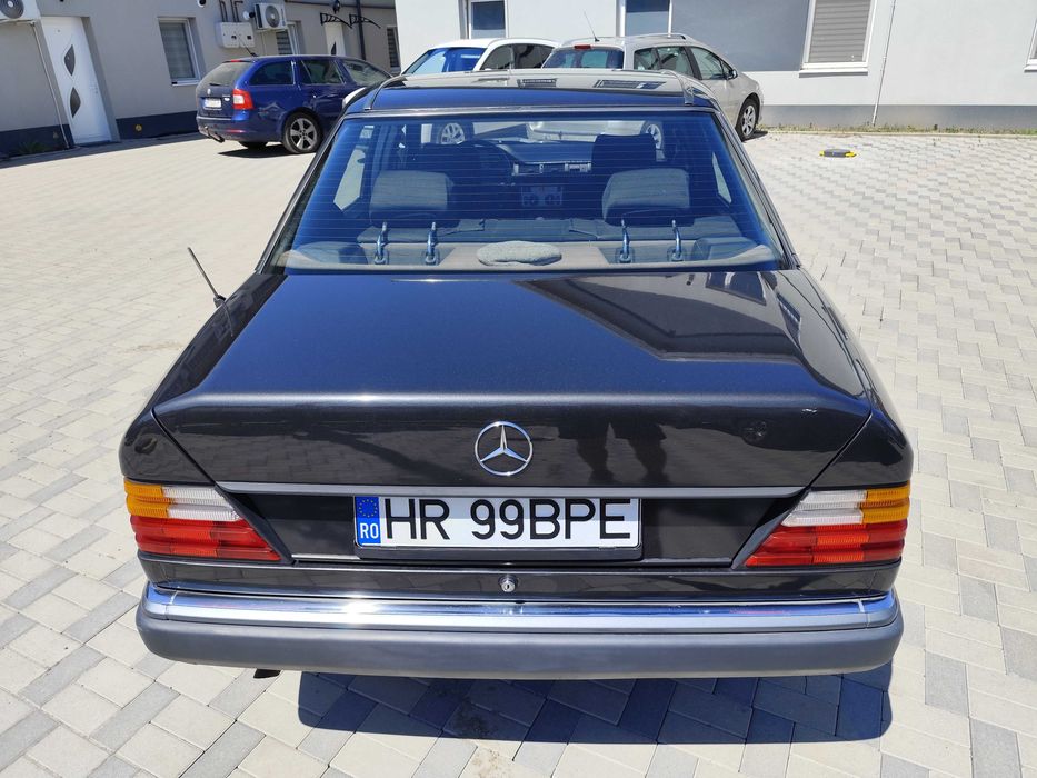 Mercedes-Benz W124 1990 2.5 Diesel,atestat istoric