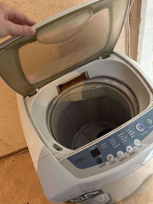 Продам стиральную машинку