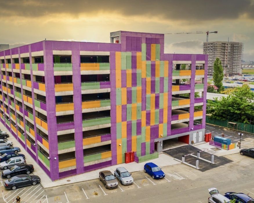Vând loc de parcare în parcarea supraetajată Palladium Residence