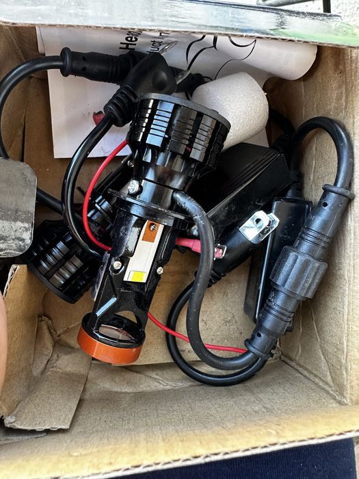Set 2 Becuri LED H7
