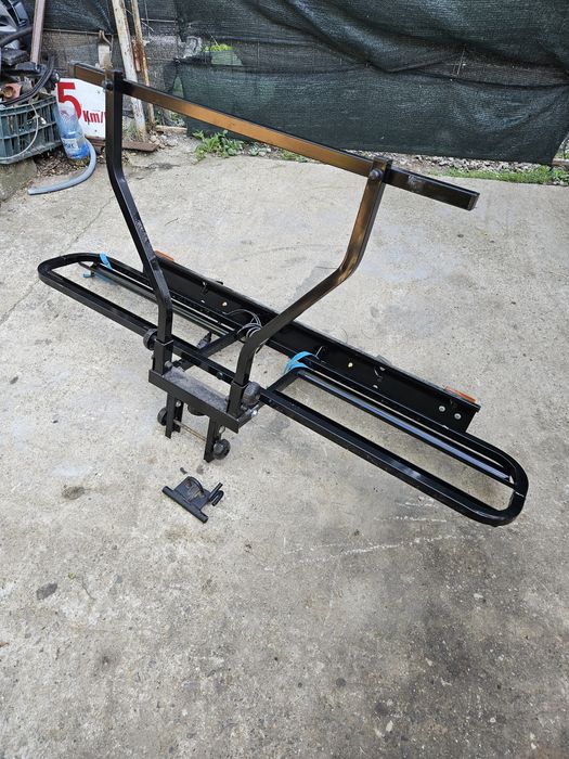 Suport pentru 2 biciclete ANWB se monteaza pe nuca de la carligul de r