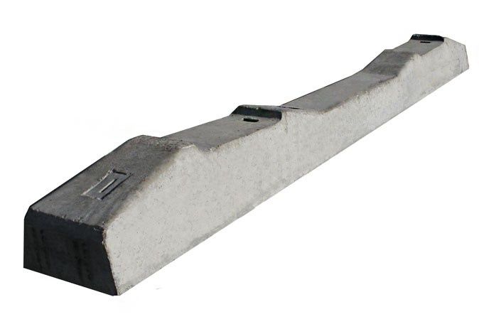 Шпалы бетонные бу на строительство, стойки и тд