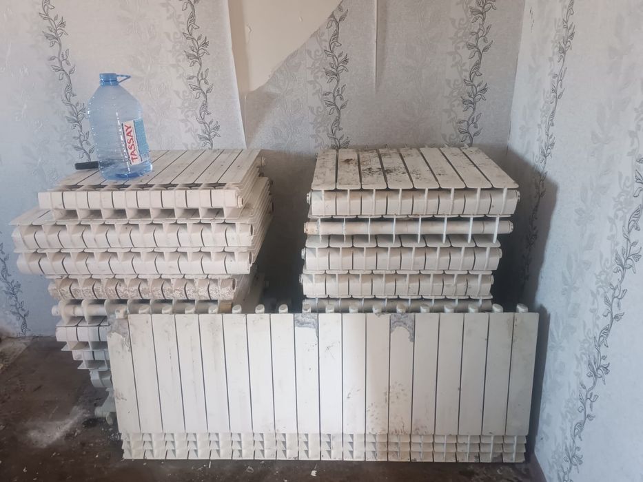 Продам радиаторы бимиталические 500