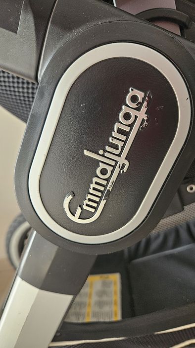 Vând cărucior Emmaljunga NXT90, 2 în 1 (landou + parte sport)