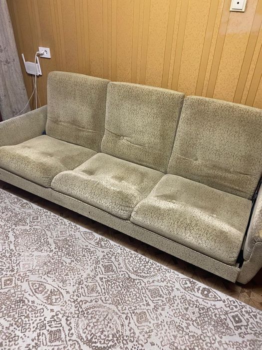Диван раскладной.