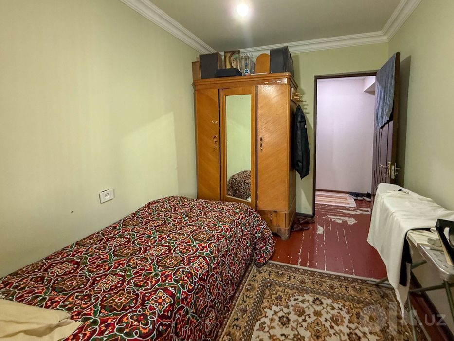 2/3/4 БИЙ, квартира 50м.кв в кирпичном доме, балкон 2х6