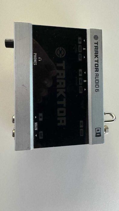 Аудио интерфейс Traktor audio 6