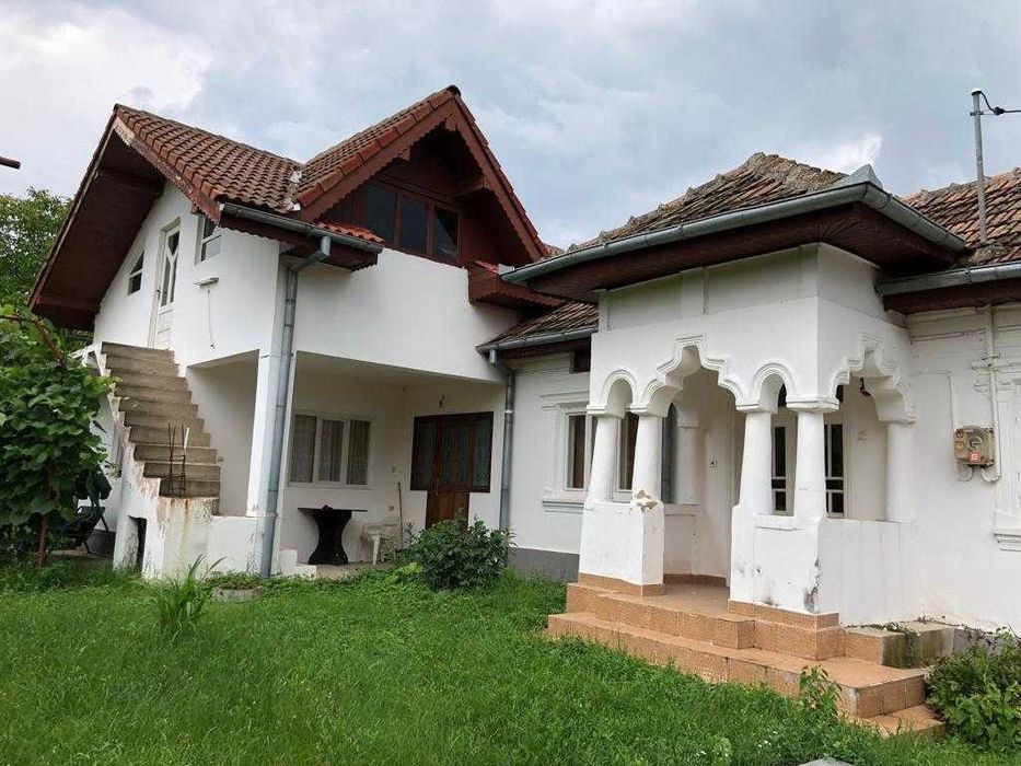 Casa si teren in satul Batoti (MH)