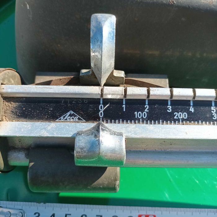 Cantar de bucatarie LECA model vechi, Germania. Functional