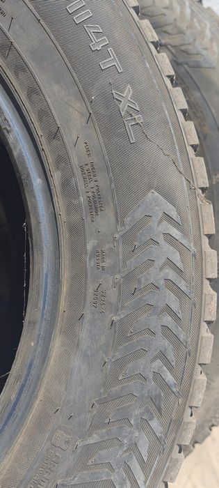 Продам срочно резину зимнюю
