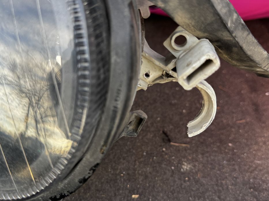 Фары мерс 210 дорест 1996 год