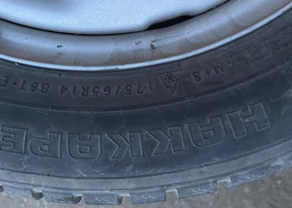 С гарантия шыны .