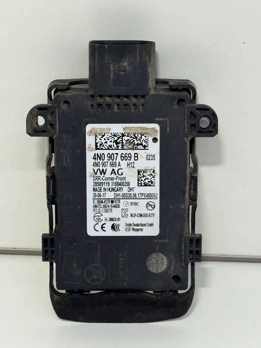 Модули Audi A8 D5 / A6 C8 / A7 C8 – радар, GPS антена, steering module