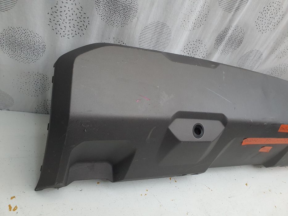 Задна броня лайсна Dacia Duster 3