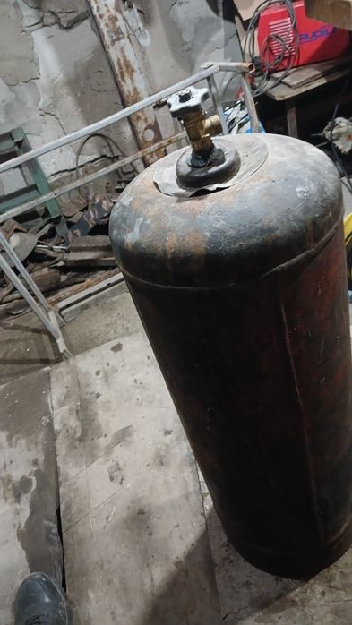 Продам газ балон 15000
