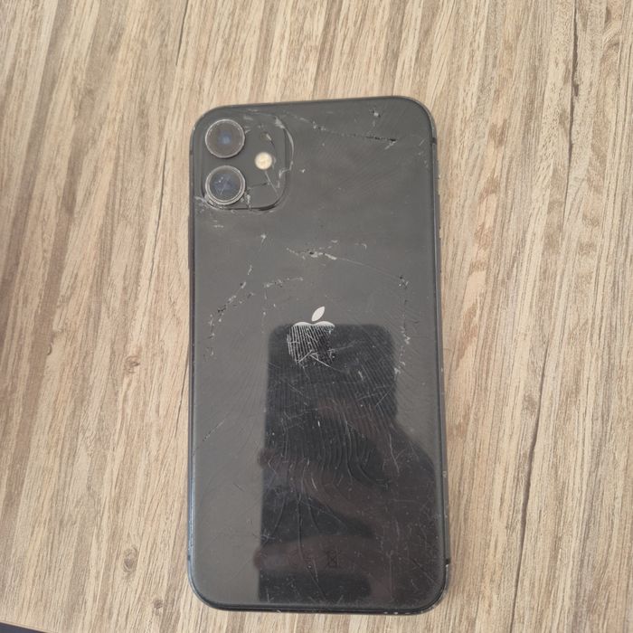 iPhone  11 64 gb 75%