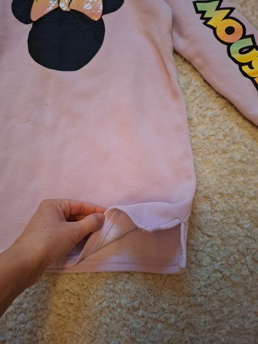 2   bluze cu minnie mouse