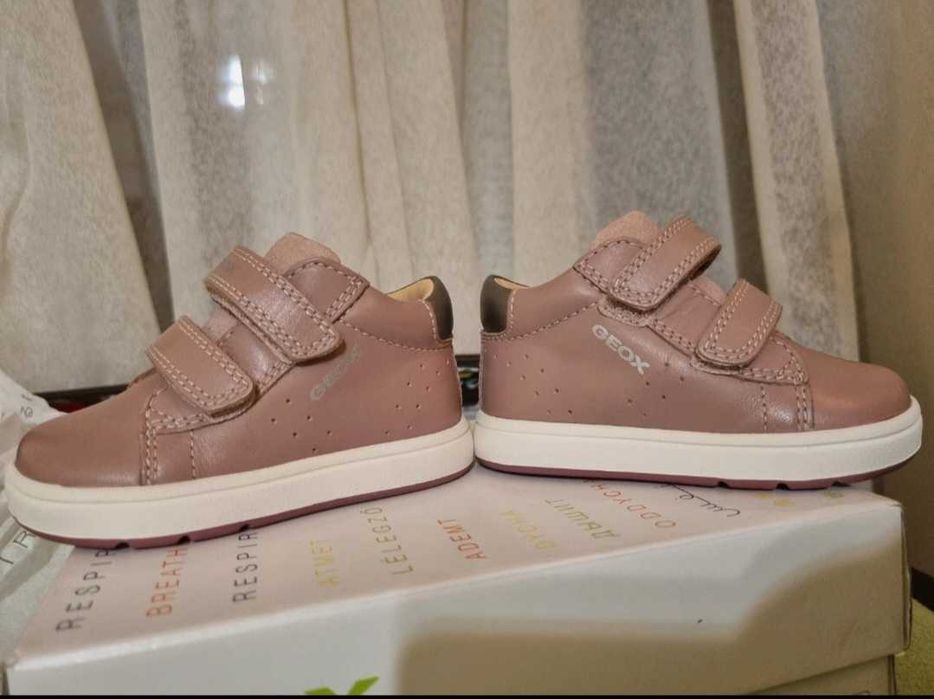 Geox incaltaminte / sneakers roz din piele pentru copii