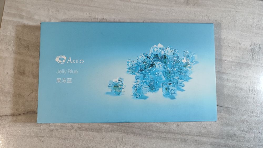 Продам срочно кастом клавиатуру