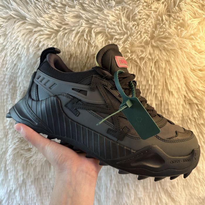Off white odsy 1000 full black