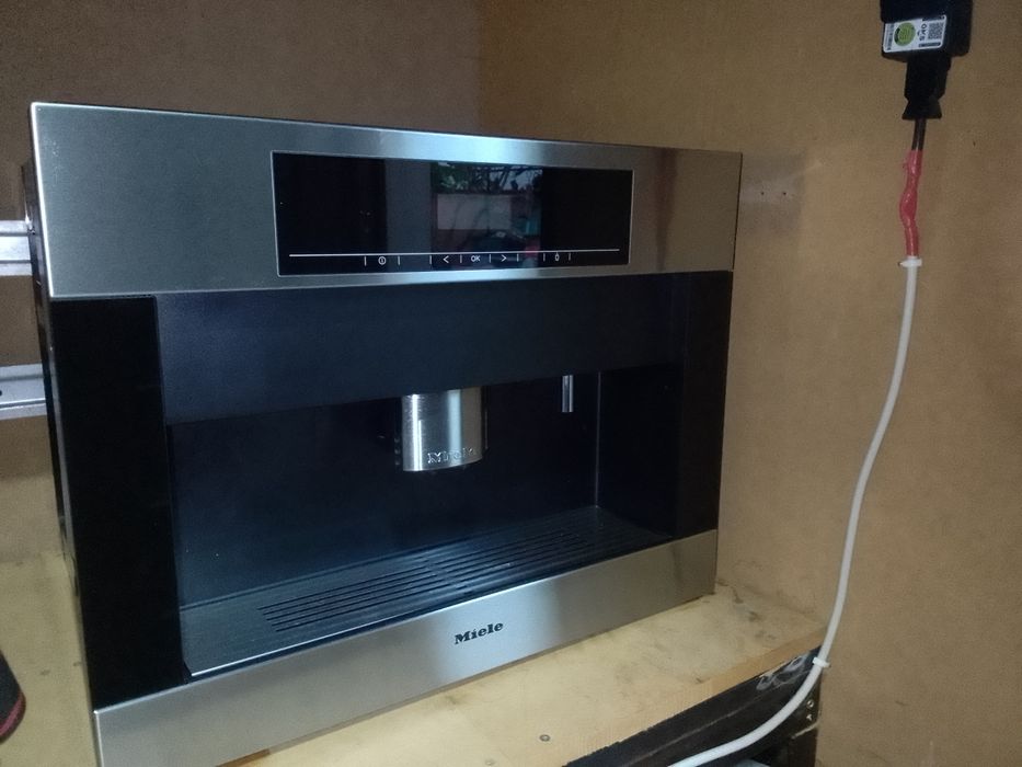 Vând espressor,aparat de cafea profesional