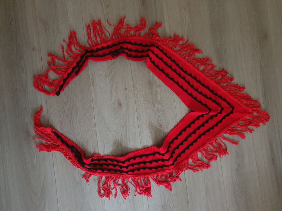 Marame , ixuri  , șal costum popular