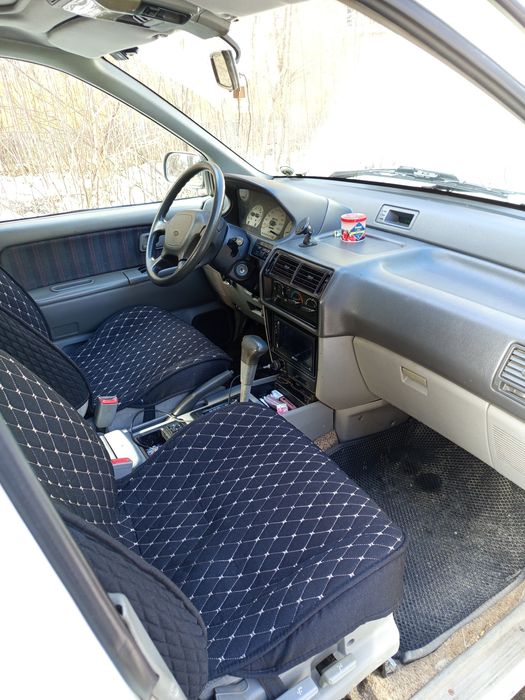 Продам Mitsubishi Space Runner