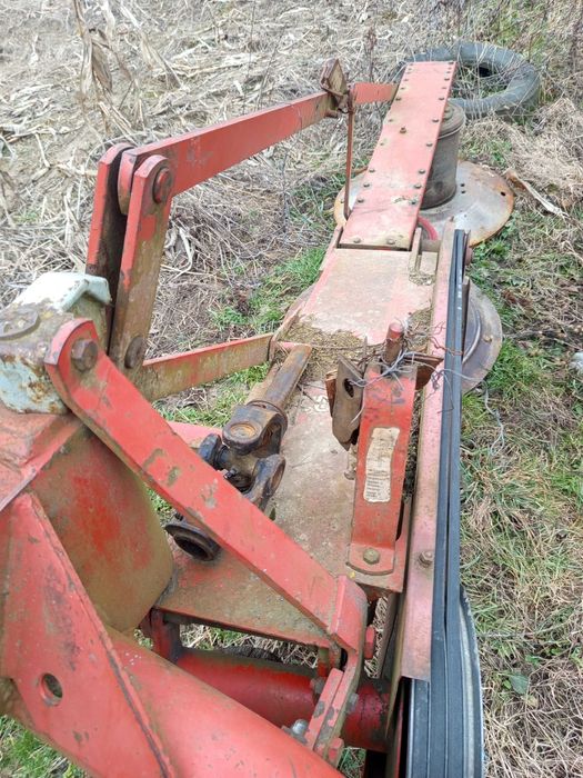 Cositoare Deutz-Fahr în stare bună de funcționare se oferă și proba