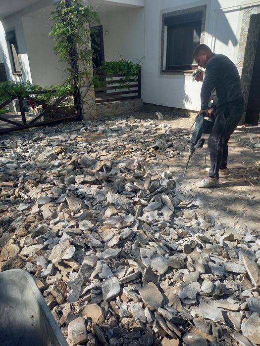 Taiat Taiere Decupare Pereți Beton Decopertare Gresie Faiant Bucuresti