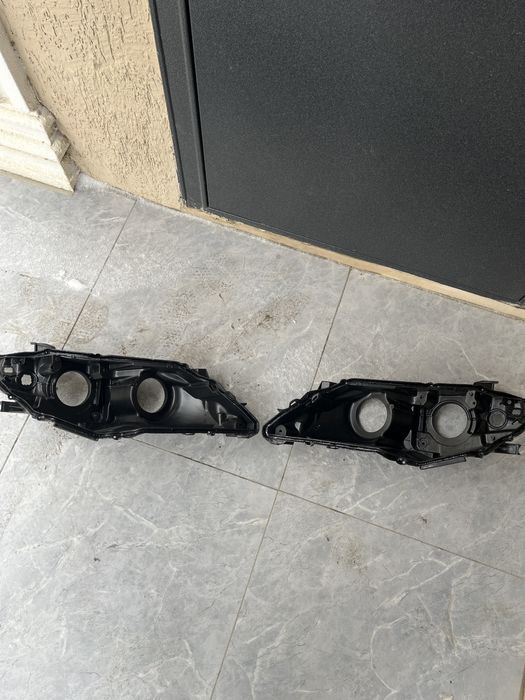 Корпус фары камри 50