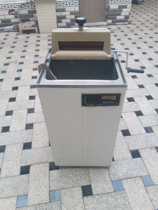 Стиральная машина Урал б/у