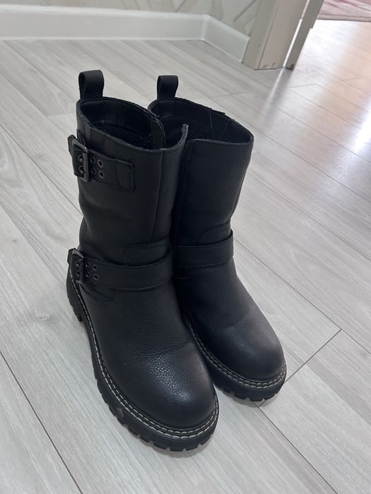 Одежда костюмы ,