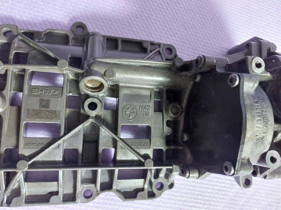 Pompa ulei BMW Motor N47 2.0 Diesel E90 - E 93 F20 F30 - F33 F07 F10