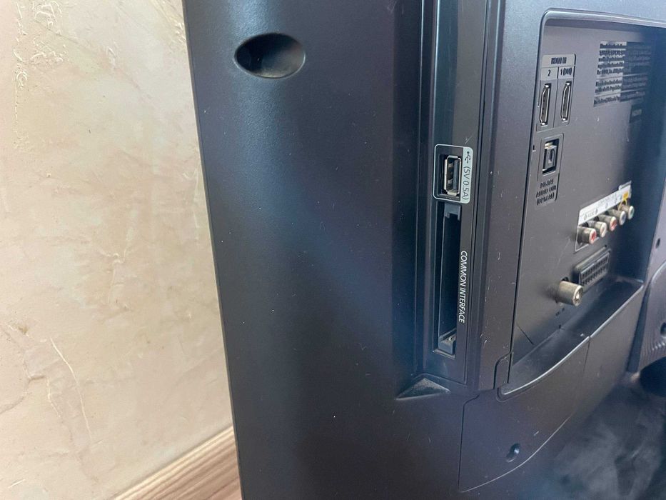 Телевизор Samsung Ue32eh400 32" Hd