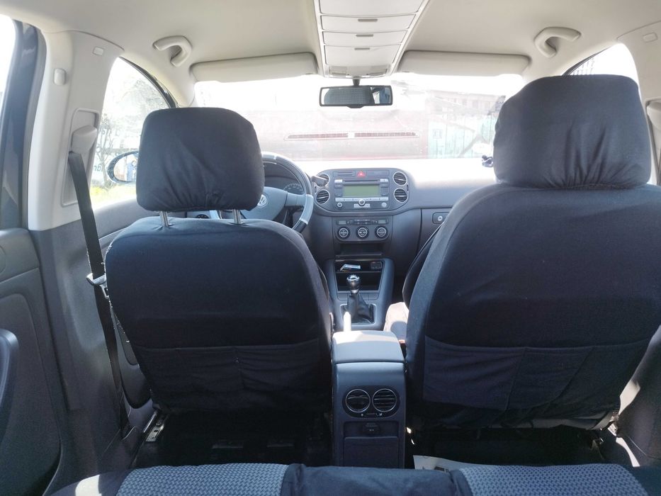 Mașină Golf 5 1.4 benzină